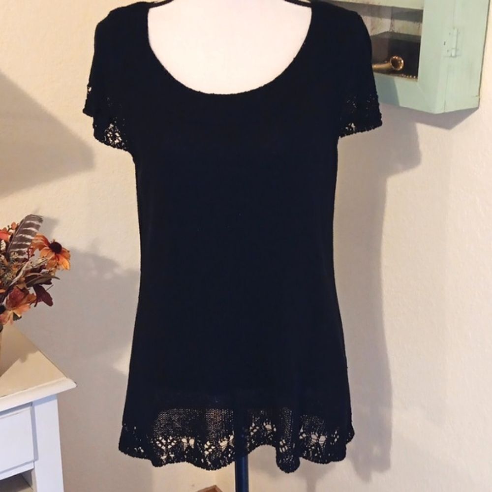Coldwater Creek Black Knit Top With Crochet  Lace. Whimsygoth, Classic,Soft Knit